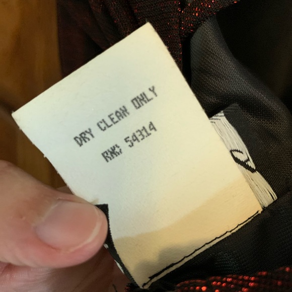 Dress - Picture 7 of 7